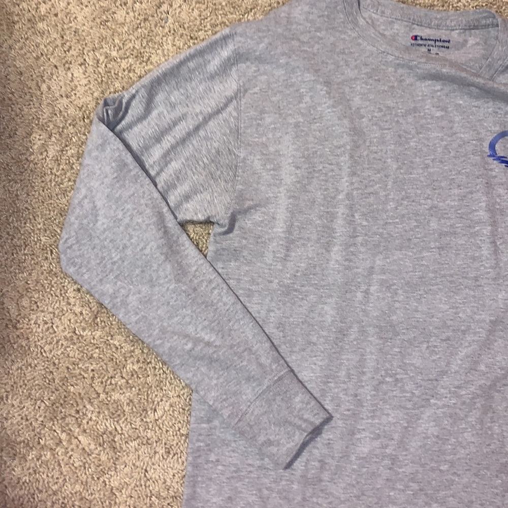 Men’s Gray Champion Long Sleeve Logo Shirt - Picture 5 of 9